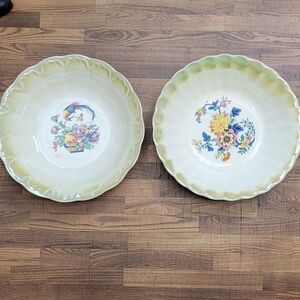 Vintage 1920-1950 2 Homer Laughlin Fluted Salad Bowls   Made in rhe USA 🇺🇸